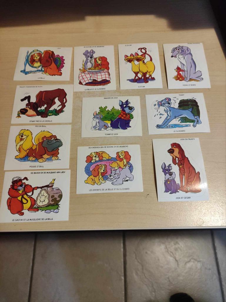 set complet stickers la belle et le clochard la vache qui ri, Enlèvement ou Envoi, Neuf, Bande dessinée ou Dessin animé