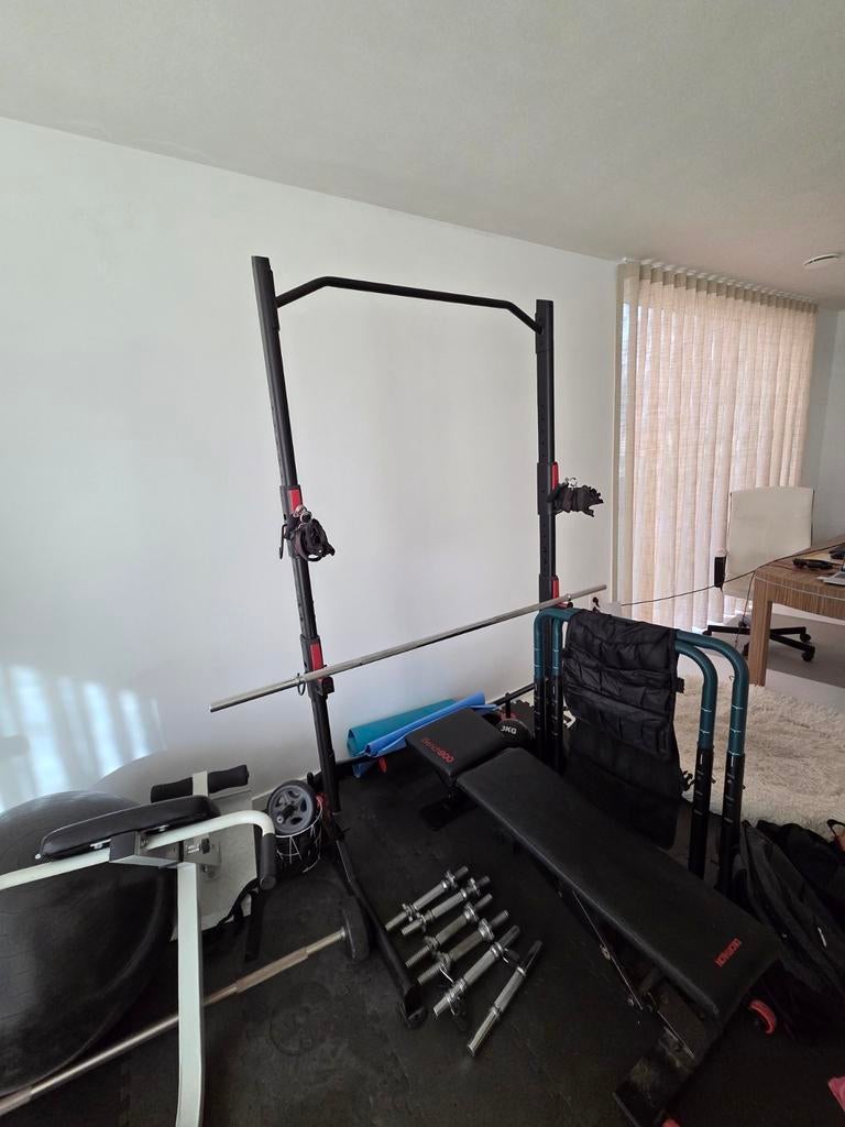 Fitness materiaal, Sports & Fitness, Équipement de fitness, Comme neuf, Set d’haltères, Bras, Jambes, Pectoraux, Dos, Enlèvement