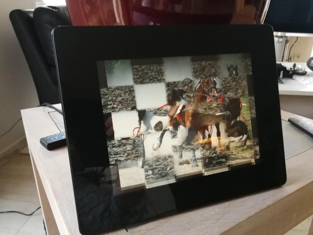 Digitale fotolijst, Ophalen of Verzenden, Zo goed als nieuw