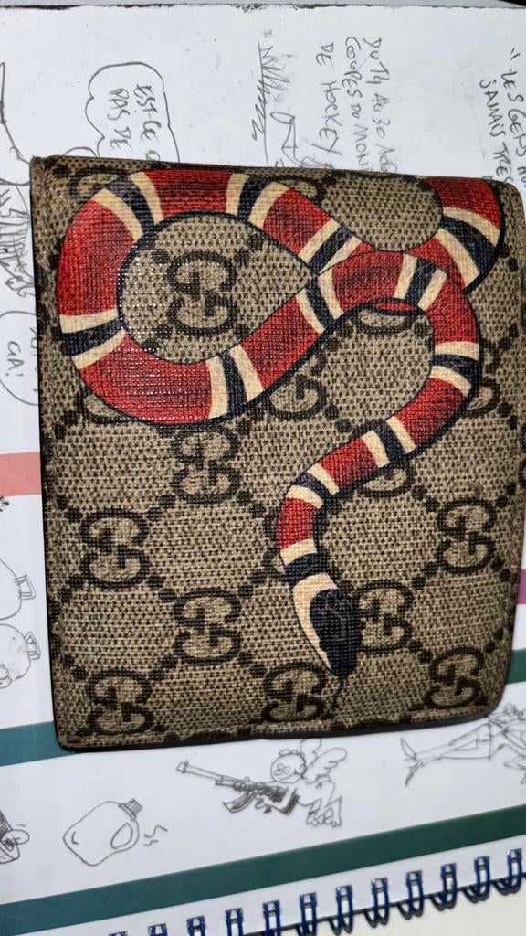 Bijna nieuwe Gucci met aankoopfactuur, Handtassen en Accessoires, Portemonnees, Ophalen of Verzenden, Zo goed als nieuw, Leder