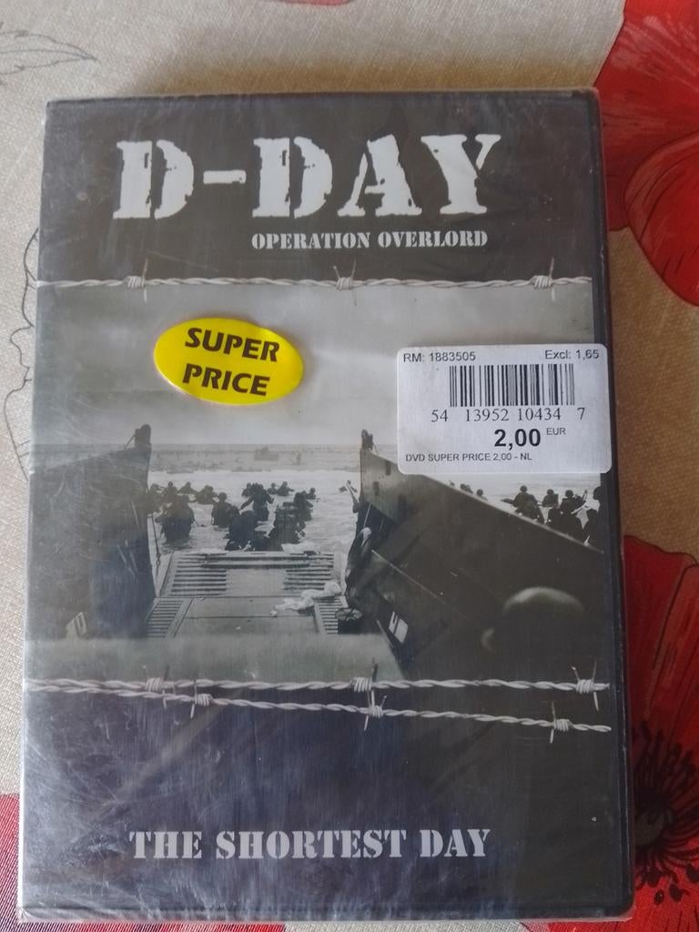 Negen Dvd's, Ophalen, Zo goed als nieuw, Oorlog of Misdaad