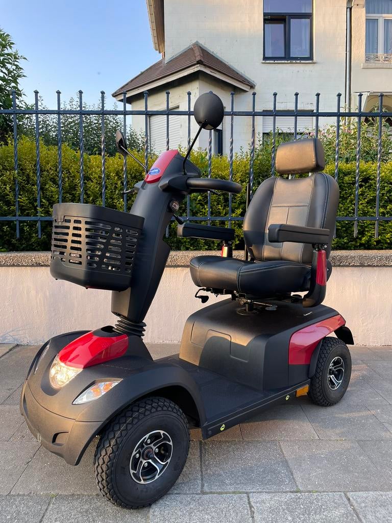 Scootmobiel Invacare Comet Pro elektrische scooter, Ophalen of Verzenden, Inklapbaar, Zo goed als nieuw, Elektrische rolstoel