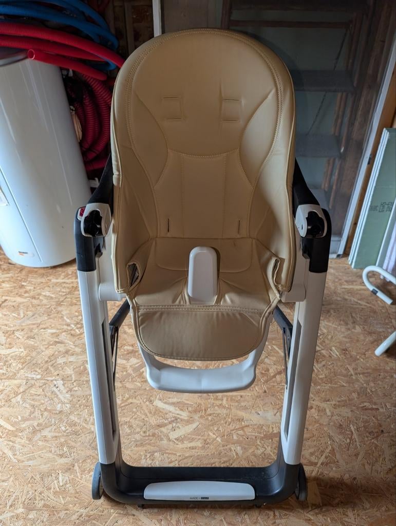 Peg Perego Siesta Follow Me eetstoel ligstoel relax, Kinderen en Baby's, Ophalen, Gebruikt