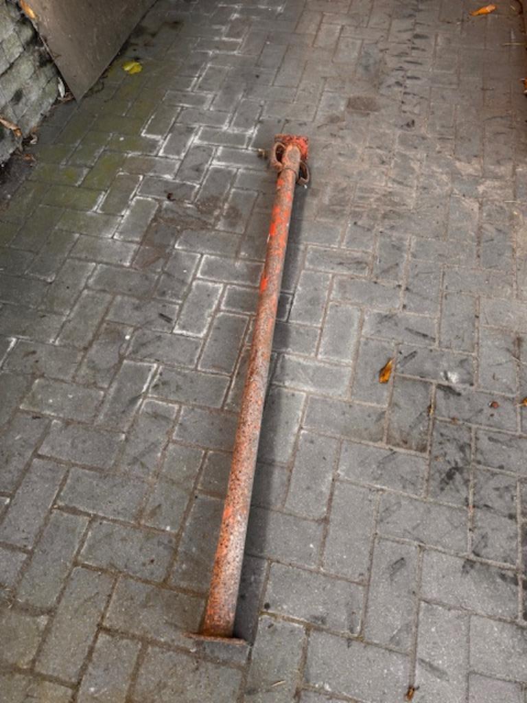 Schoren of stippen 13 stuks, Enlèvement, Utilisé, Autres types, 2 à 5 mètres