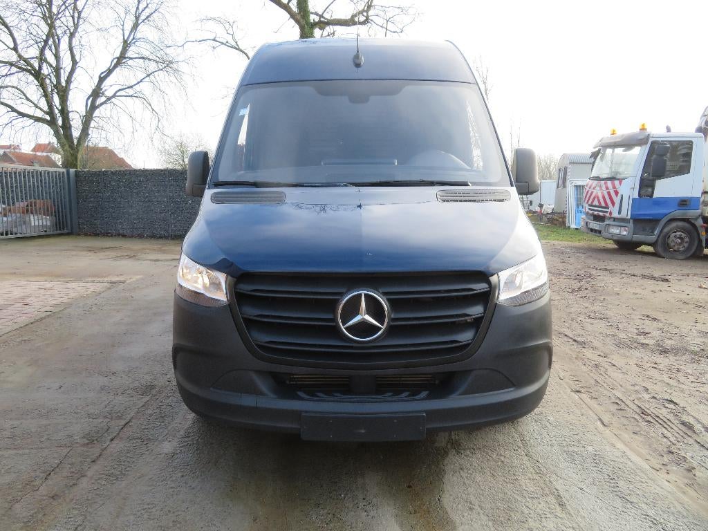 Mercedes-Benz Sprinter 311CDi - FWD - 31.319km - A2H2 - 2019, Voorwielaandrijving, Stof, Blauw, Mercedes-Benz