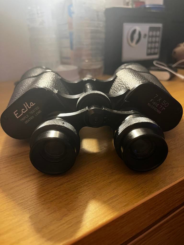 Jumelle, Enlèvement, Comme neuf