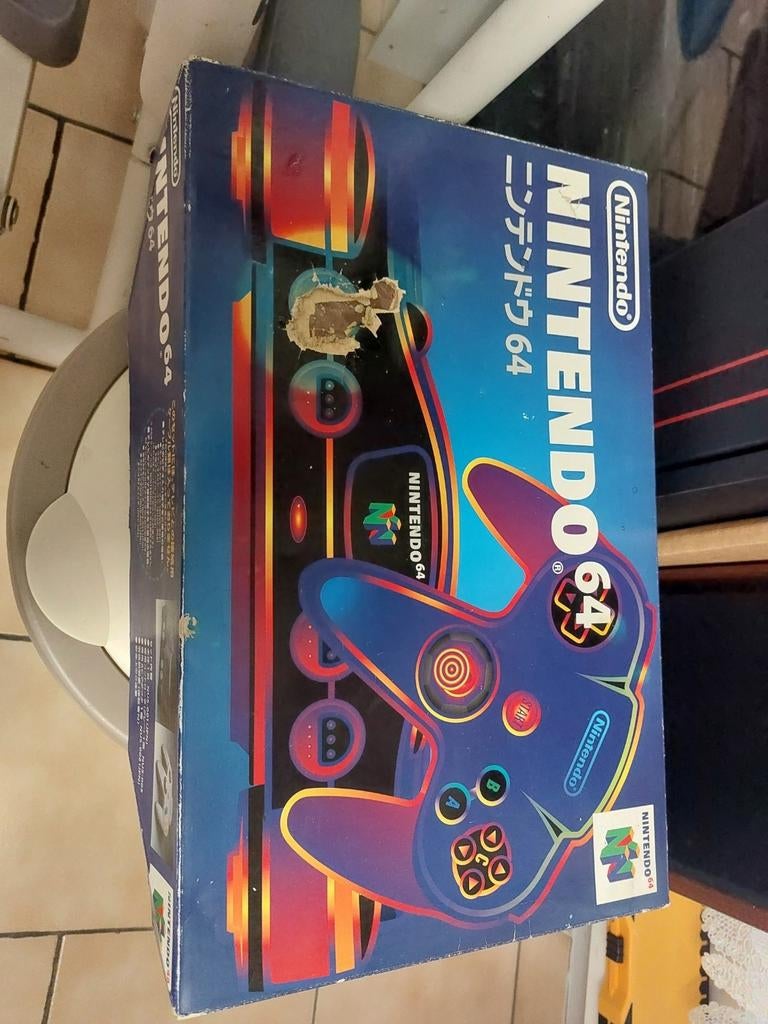 a vendre n64 jap en boite, Consoles de jeu & Jeux vidéo, Consoles de jeu | Nintendo 64, Enlèvement, Utilisé