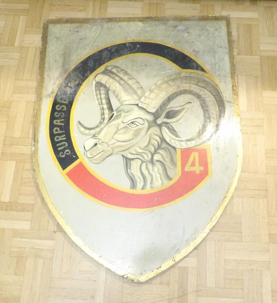 4 bataillon du Génie - Surpasse toi - Kantinneschild, Ophalen