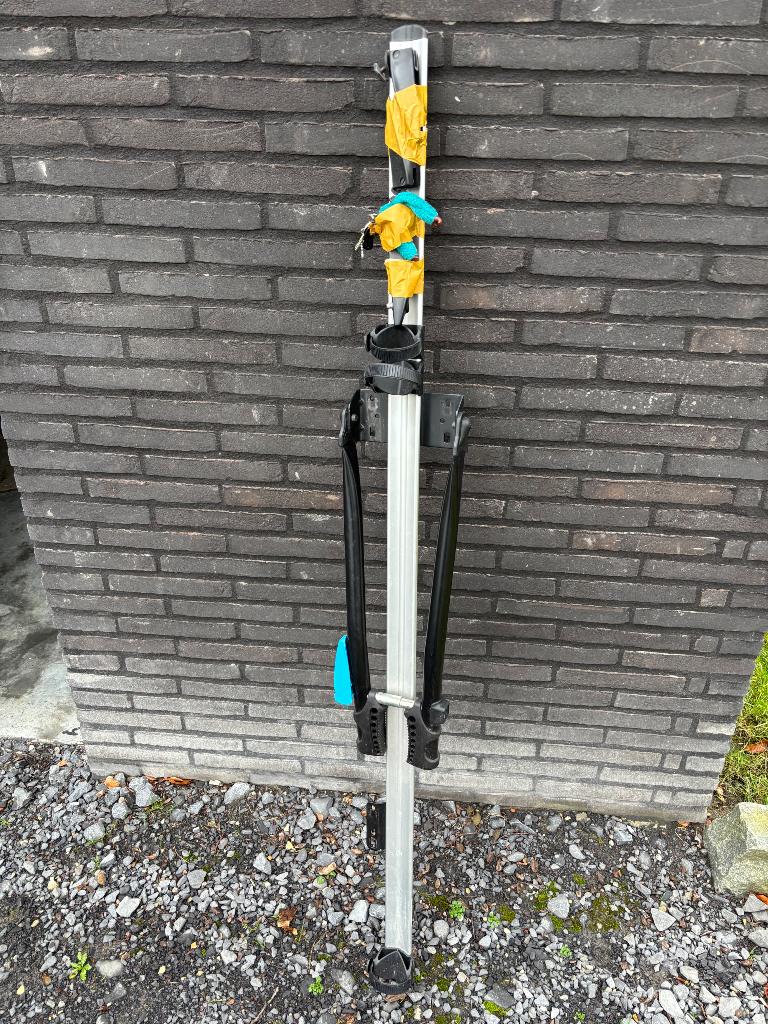 Porte vélo de toit, Autos : Divers, Porte-vélos, Enlèvement, 1 vélo, Comme neuf