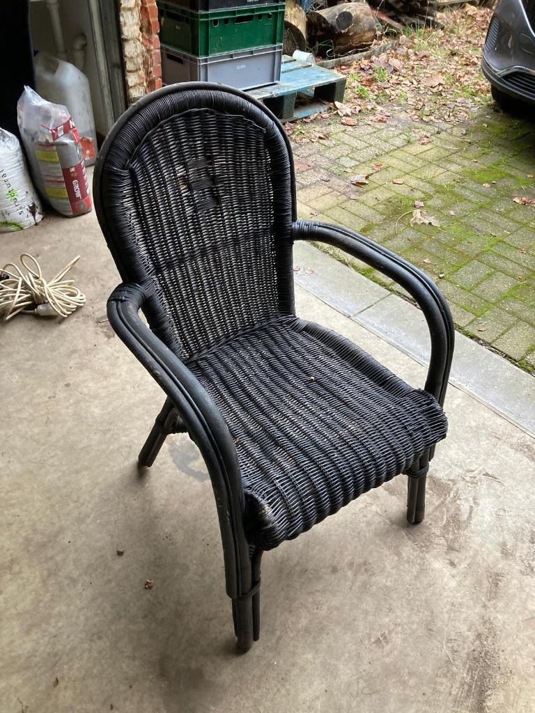 Zwarte rieten buitenstoelen 42 stuks, Huis en Inrichting, Ophalen, Riet, Gebruikt, Zwart