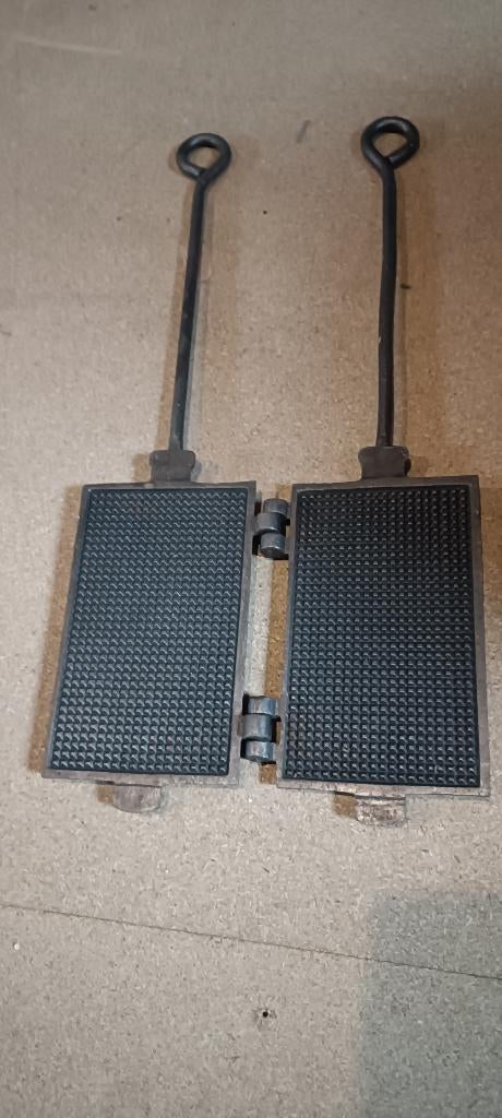 Oudheid Schitterend wafelijzer oud in onberispelijke staat, Ophalen of Verzenden, Gebruikt