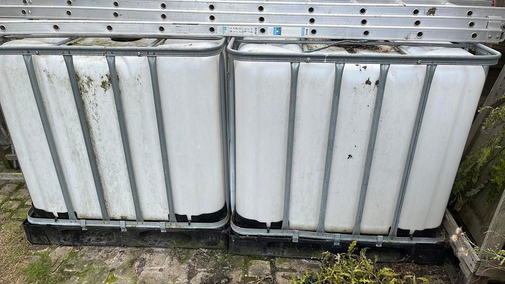 2 IBC vaten, Ophalen, Zo goed als nieuw
