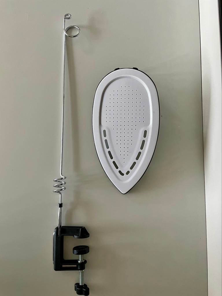 Laurastar beschermzool en draadgeleider, Elektronische apparatuur, Strijkijzers en Strijkplanken, Ophalen of Verzenden, Zo goed als nieuw