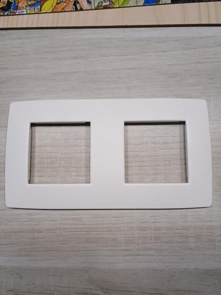 Afdekplaat van Niko wit., Enlèvement