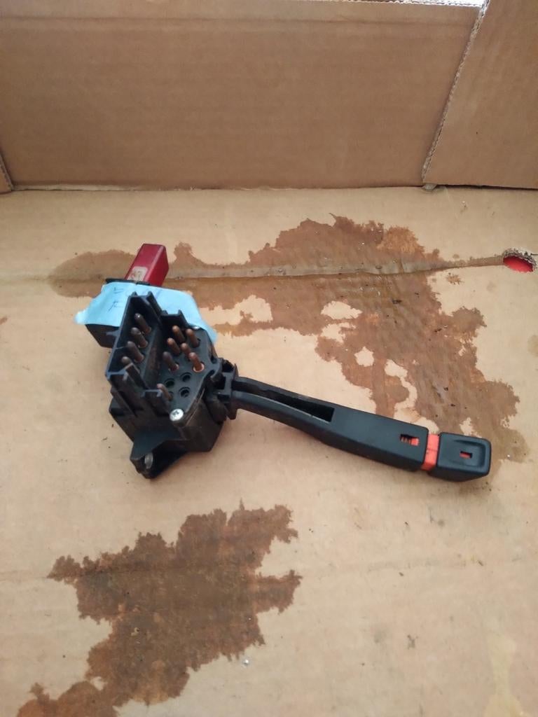 Interrupteur clignotant pour Ford Fiesta MK2, Autos : Pièces & Accessoires, Enlèvement ou Envoi, Ford