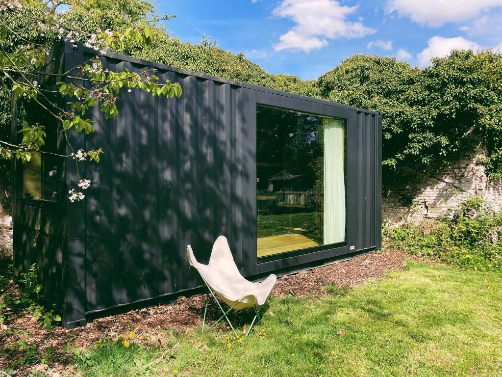 Professionele containerstudio met topakoestiek, Doe-het-zelf en Bouw, Ophalen