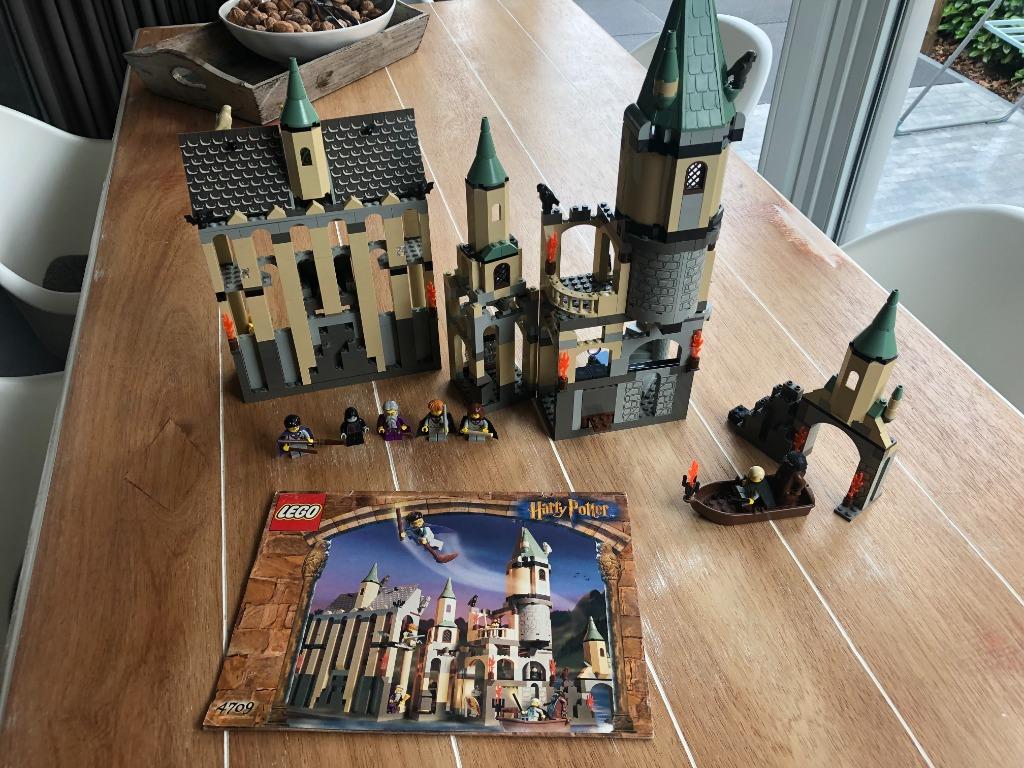 Lego Harry Potter 4709 Hogwarts Castle, Kinderen en Baby's, Speelgoed | Duplo en Lego, Ophalen of Verzenden, Gebruikt, Complete set