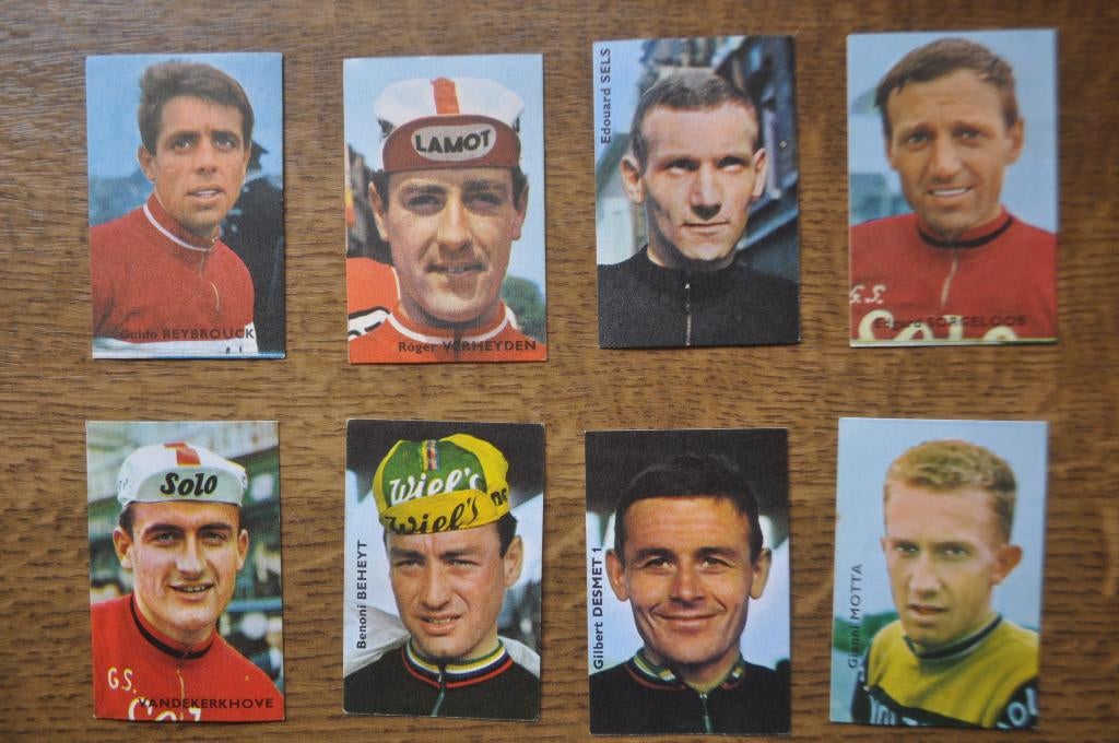 VICTORIA 8 PRENTJES WIELRENNERS, Enlèvement ou Envoi, Utilisé, Plusieurs images