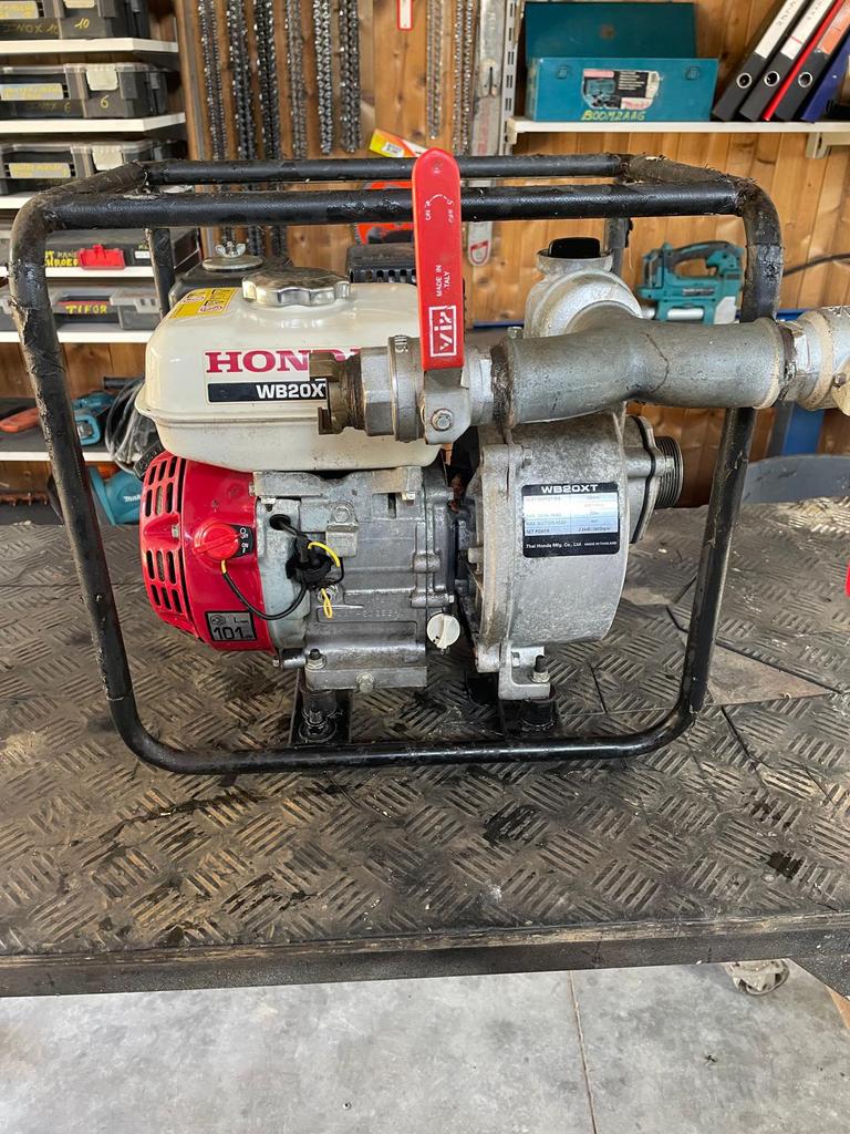 Waterpomp Honda, Tuin en Terras, Waterpompen, Ophalen, Zo goed als nieuw