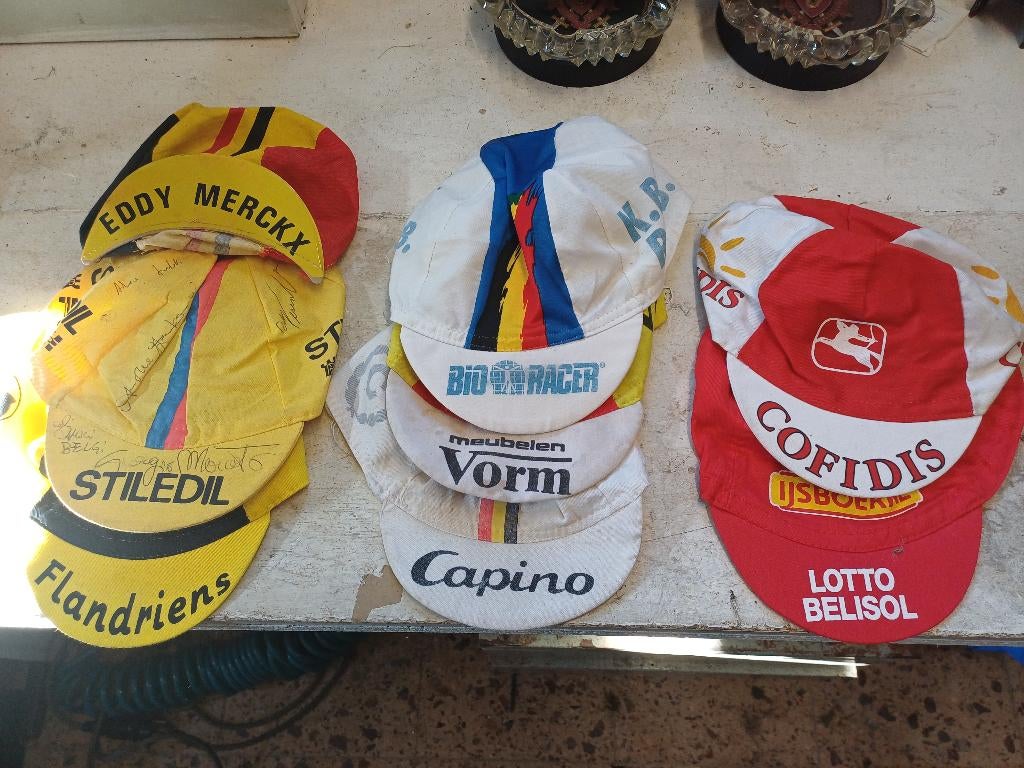 cyclisme lot de casquettes de coureurs()1960, Enlèvement ou Envoi, Utilisé, Casquette ou Bonnet