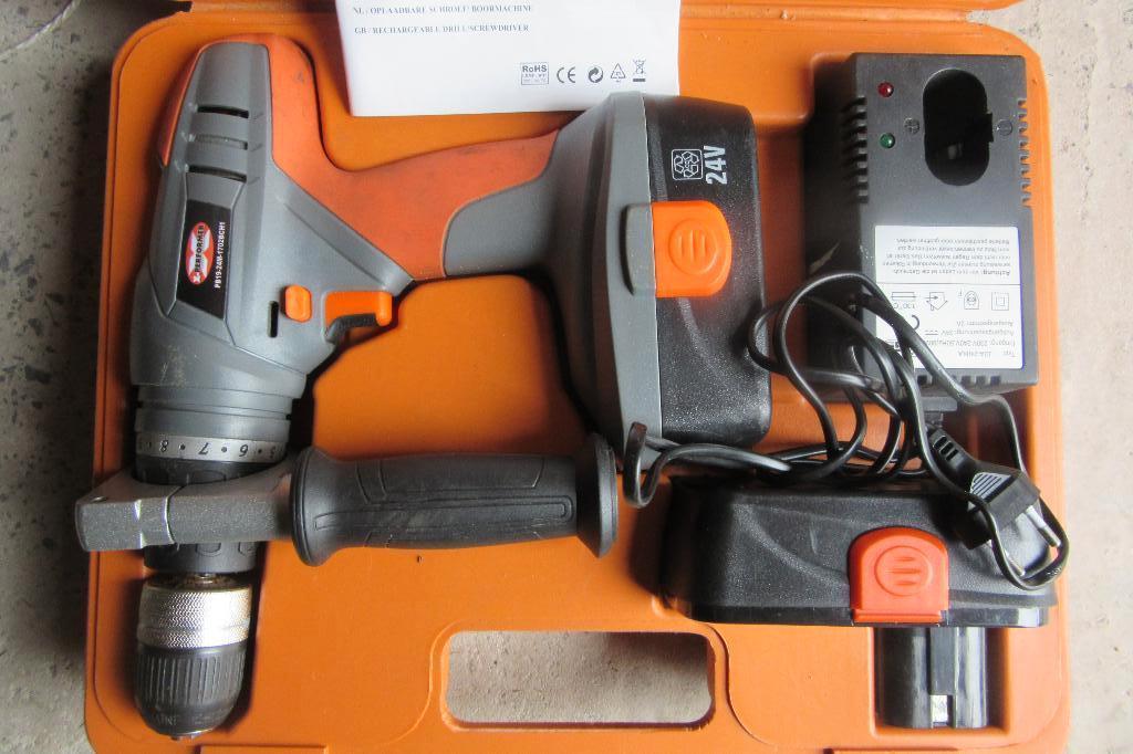 Perceuse à percussion à vis rechargeable, Bricolage & Construction, Outillage | Foreuses, 600 watts ou plus, Comme neuf, Enlèvement