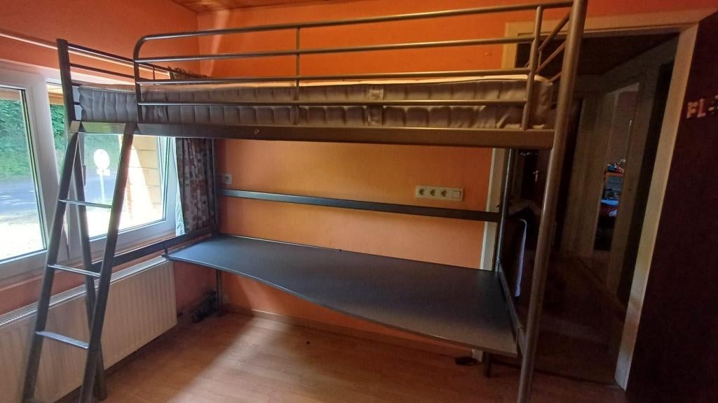 Lit mezzanine avec bureau, 90 cm, Enlèvement, 200 cm, Une personne