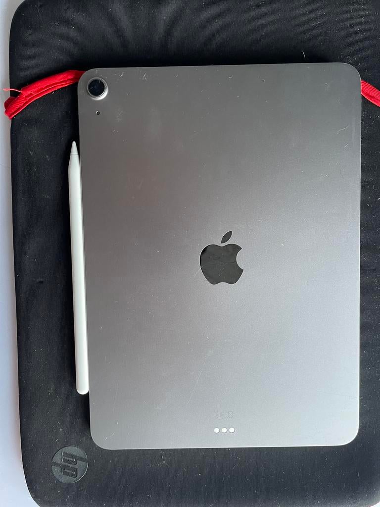 Ipad air 128gb + pen M3 11 inch, Ophalen of Verzenden, Zo goed als nieuw