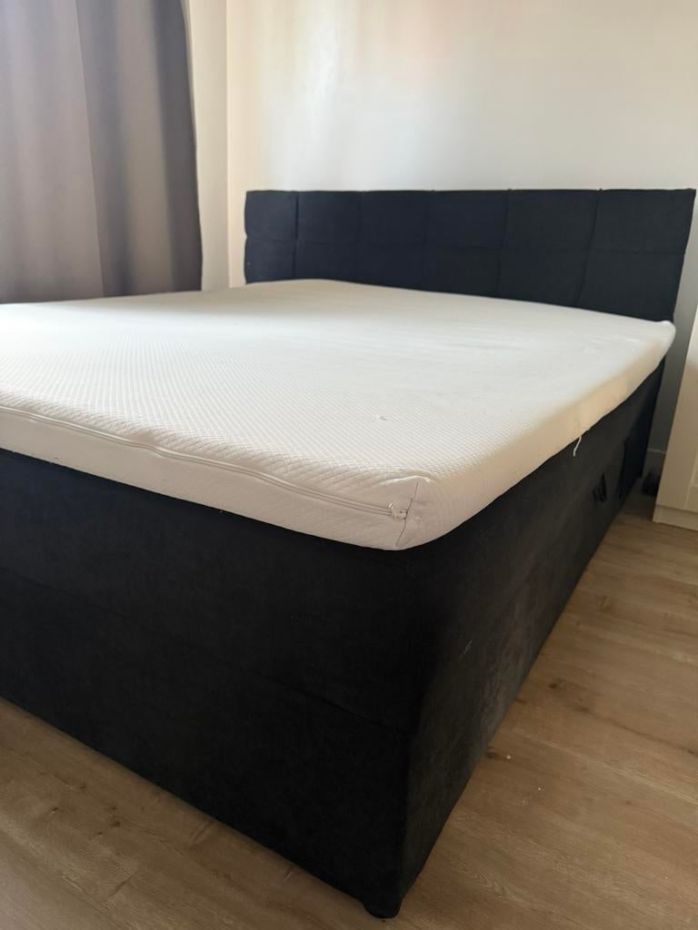 Boxspring bed met opbergruimte goede staat –snel af te halen, Huis en Inrichting, Ophalen, Zo goed als nieuw