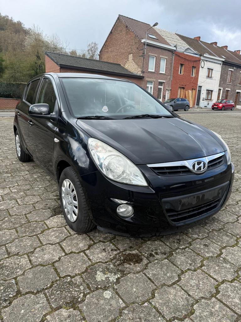 Hyundai i20 - 139 000km - 1.2 essence, Achat, Vitres électriques, Particulier, Essence