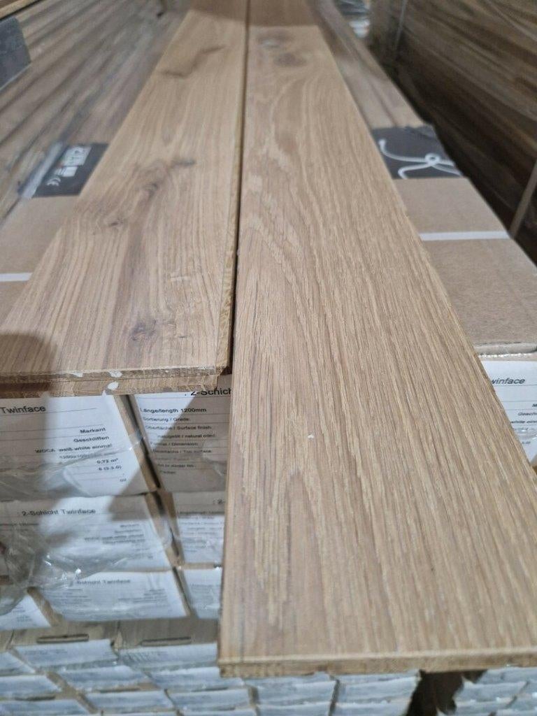 RESTE EN CHÊNE ; SOL SOLIDE DE 169 M2, PRÊT À POSER, Enlèvement