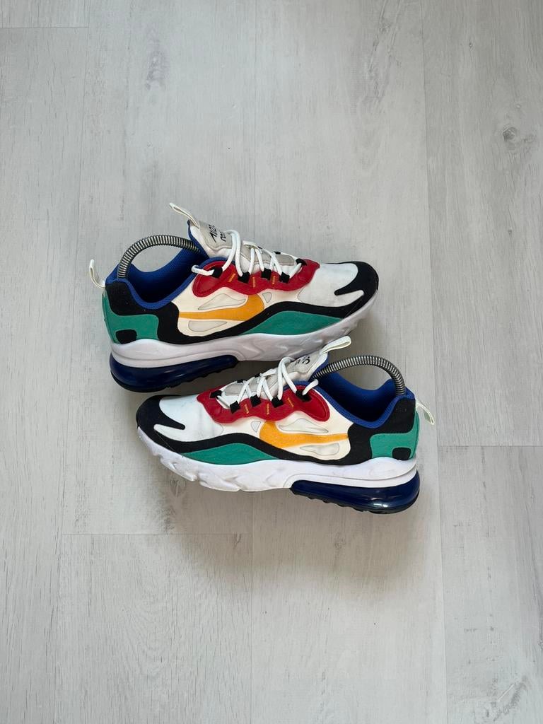 Nike Air Max 270 React ‘Bauhaus’ - Maat 38, Kleding | Heren, Schoenen, Gedragen, Sneakers, Wit, Ophalen of Verzenden