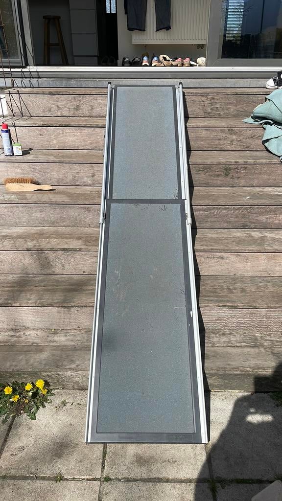 Loopplank voor honden! Voor in en uit de auto!, Ophalen, Zo goed als nieuw