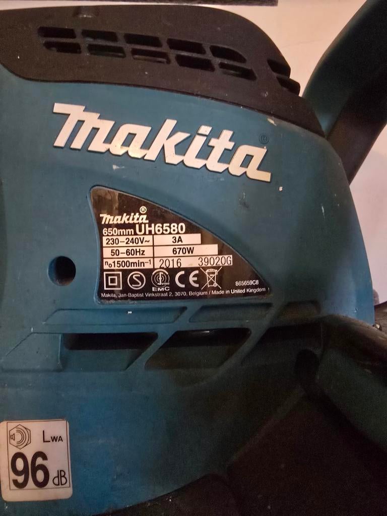 Heggeschaar Makita 670w, Enlèvement, Utilisé, Électrique, Makkita