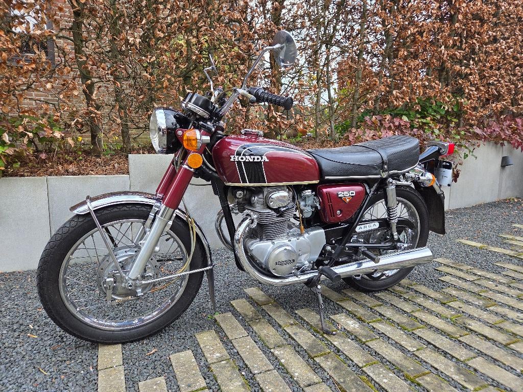 Honda CB 250 K4 1973