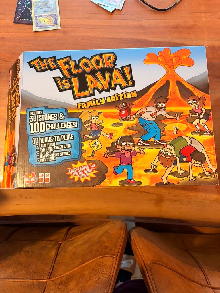 De vloer is lava gezelschapsspel, Hobby en Vrije tijd, Gezelschapsspellen | Overige, Ophalen, Zo goed als nieuw