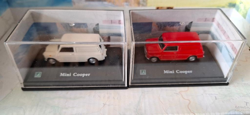 Lot 2x MINI AUSTIN VAN Mk2 1/76 CARARAMA Neuf + Perplex Box, Hobby en Vrije tijd, Modelauto's | Overige schalen, Nieuw, Auto, Ophalen of Verzenden