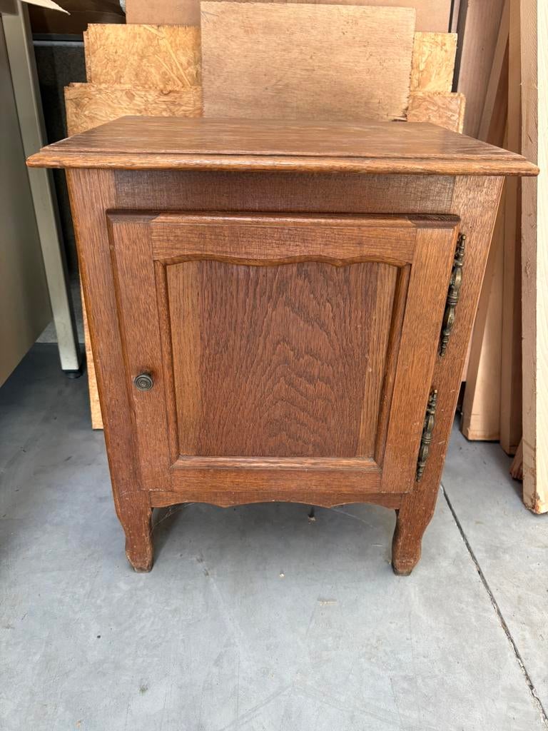 Retro nachtkastje, Huis en Inrichting, Slaapkamer | Nachtkastjes, Ophalen