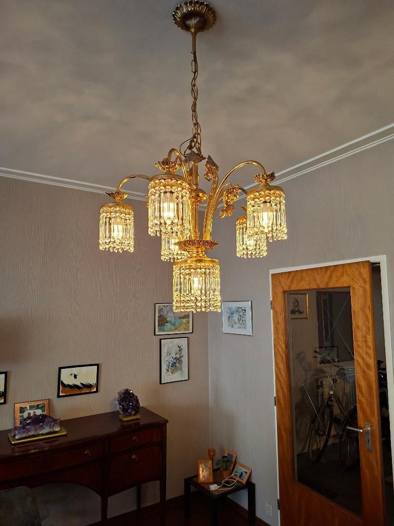 Kristallen Luster, Ophalen, Gebruikt