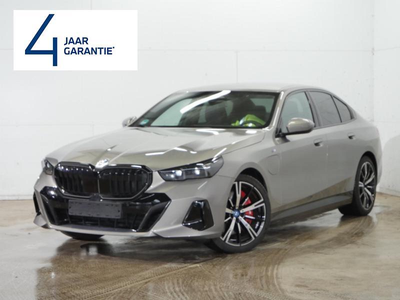 BMW Serie 5 550 M SPORT PRO - BOWERS & WILKINS - ACC, Autos, BMW, Entreprise, Série 5, Phares directionnels, Régulateur de distance