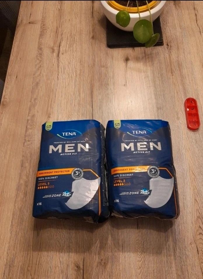 Tena men level 3, Diversen, Verpleegmiddelen, Ophalen of Verzenden, Nieuw