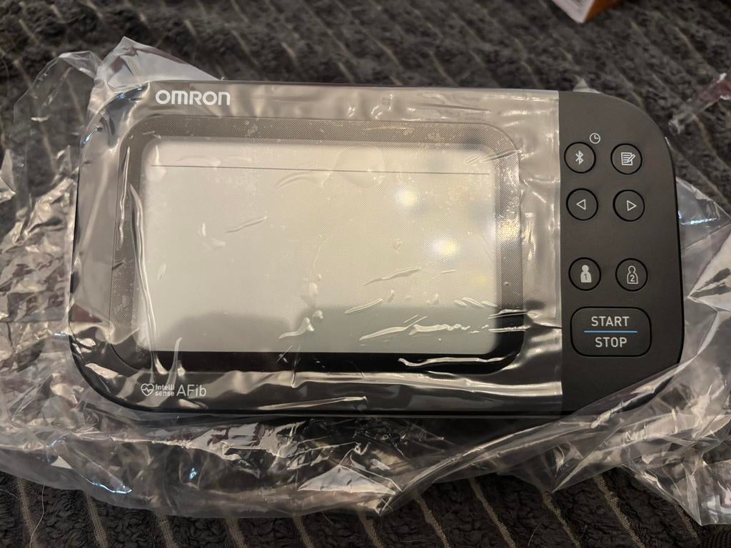 Tensiomètre connecté Omron M7 Intelli IT - NEUF, Enlèvement ou Envoi