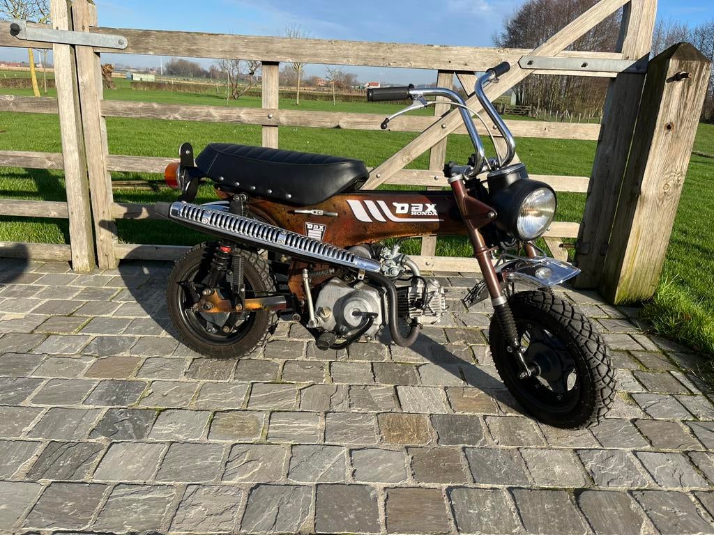 Honda dax st50, Fietsen en Brommers, Ophalen, Zo goed als nieuw