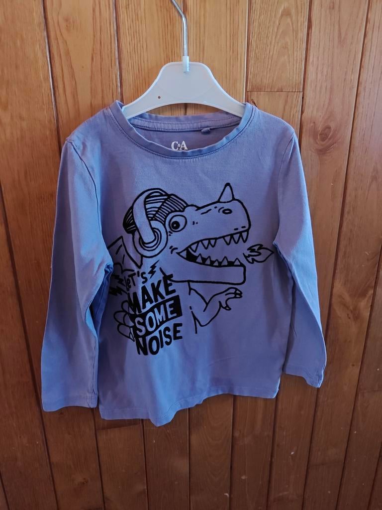 Long sleeve met dino DJ, Enfants & Bébés, Vêtements enfant | Taille 104, Garçon ou Fille, C&A, Chemise ou À manches longues, Comme neuf
