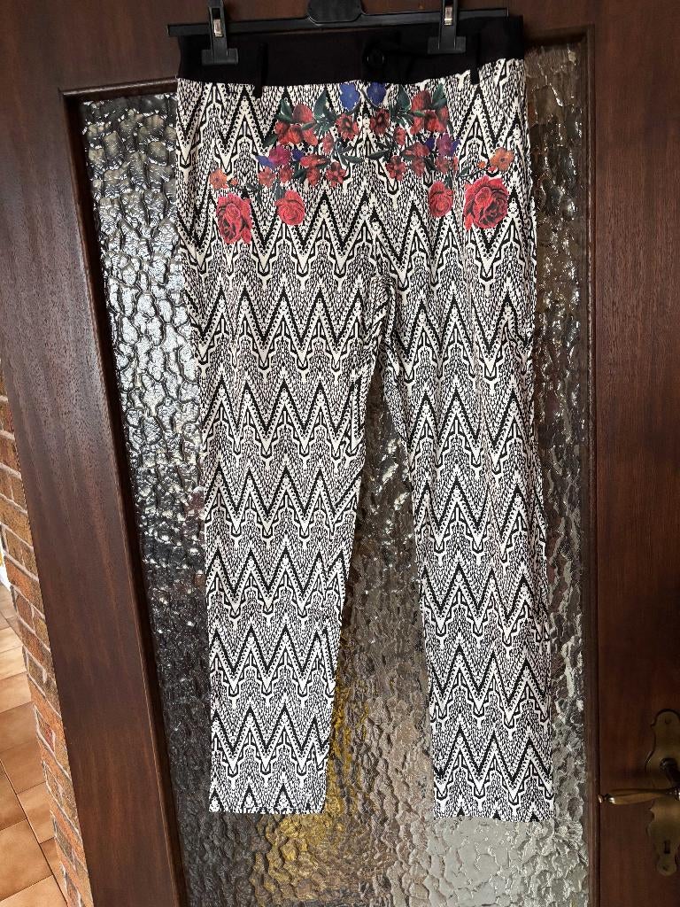 Pantalon Désigual - T. 36, Neuf, Gris, Enlèvement ou Envoi, Taille 36 (S)