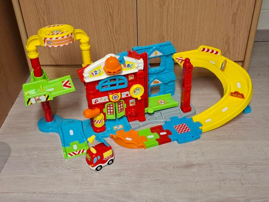 VTech Toet Toet Brandweerkazerne, Kinderen en Baby's, Speelgoed | Vtech, Ophalen of Verzenden, Zo goed als nieuw