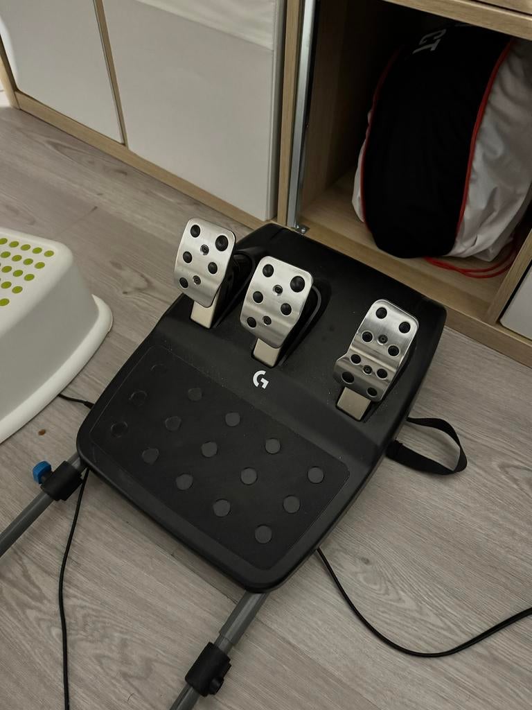 Siège de jeu Logitech G923 +, Consoles de jeu & Jeux vidéo, Enlèvement, Comme neuf, Contrôleur