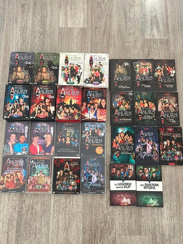 Grote Het huis Anubis collectie, Hobby & Loisirs créatifs, Jeux de cartes à collectionner | Yu-gi-Oh!, Enlèvement ou Envoi, Comme neuf