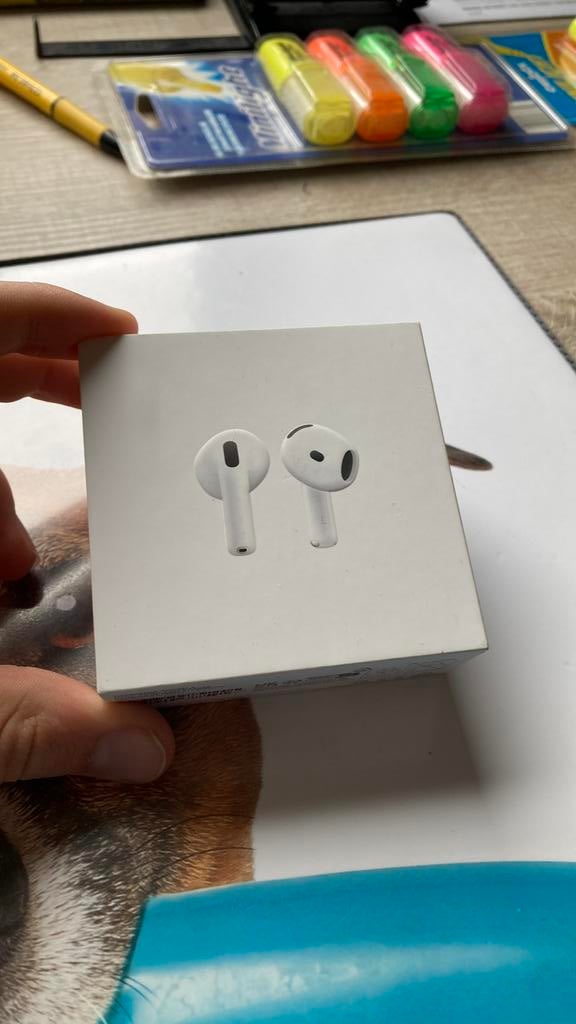 Ongeopende Apple AirPods (4th generation), Audio, Tv en Foto, Ophalen of Verzenden, Overige merken, Bluetooth