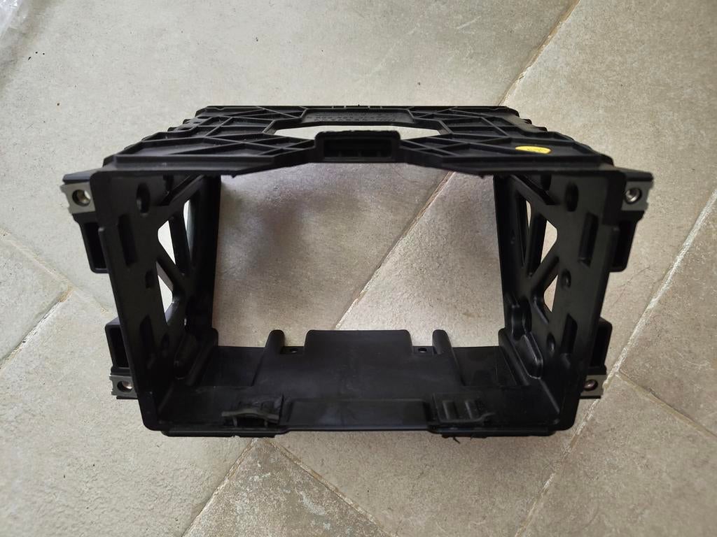 Fixation/support radio Audi TT, Autos : Pièces & Accessoires, Enlèvement ou Envoi, Utilisé, Audi