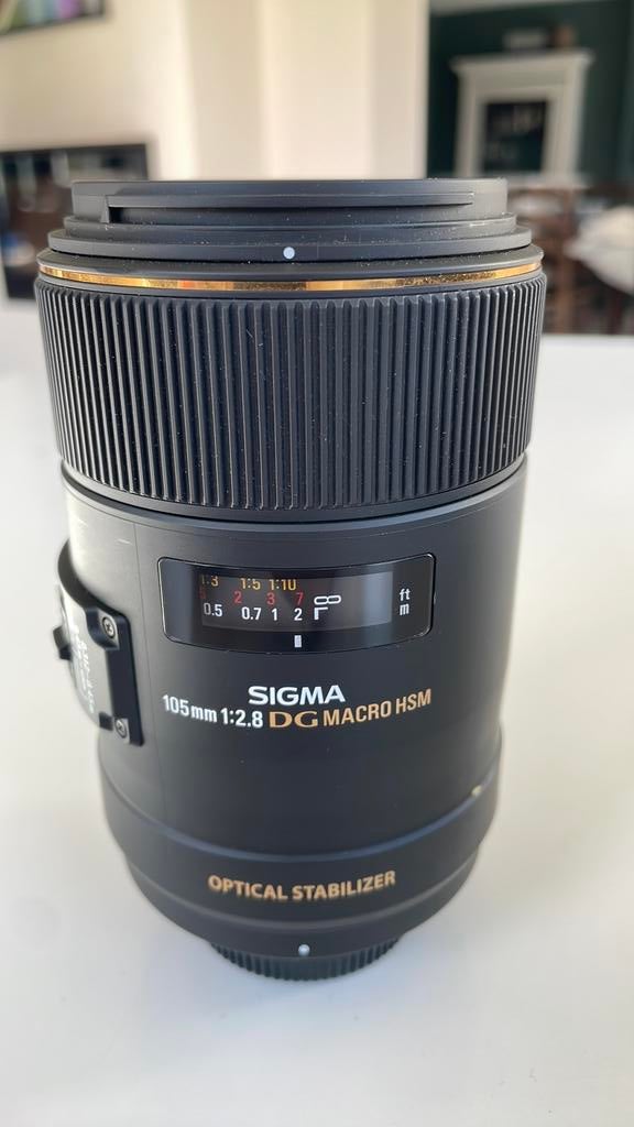 Objectif SIGMA 105mm 1:2.8 DG MACRO HSM, Ophalen, Zo goed als nieuw